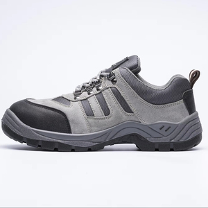 Scarpe Antinfortunistiche Economiche con Punta in Acciaio, Tomaia in Vera Pelle Antiurto per Industria e Fabbriche - Product Image 1
