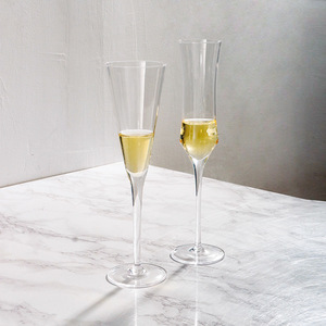Mini petit géant Extra Large clair en vrac en gros flûtes à <span class=keywords><strong>Champagne</strong></span> en verre pour mariage 6oz 9oz 12oz 200 verres à flûte mince oblique - Product Image 3