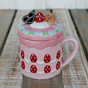 Set <span class=keywords><strong>da</strong></span> Tè in Ceramica OEM/ODM con Design Personalizzato a Forma di Torta, <span class=keywords><strong>Teiera</strong></span> <span class=keywords><strong>e</strong></span> Tazza Carine - Product Image 3