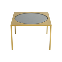 Table basse nordique moderne dorée, meuble d'hôtel avec design carré, en verre, design moderne