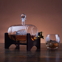 Carafe décorative de 1000ml pour whisky, vin, brandy, baril en verre, avec bateau à l'intérieur