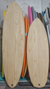 Hochwertiges Paulownia-Holz EPS-Schaumkern und Epoxidharz Fiberglas Surfbrett Hardboard Kurz- & Langbretter mit Tasche - Product Image 5