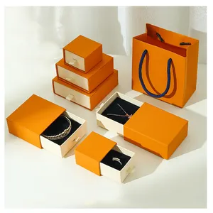사용자 정의 로고 고급 종이 보석 선물 상자 포장 귀걸이 목걸이 팔찌 반지 로고와 슬라이딩 서랍 보석 상자
