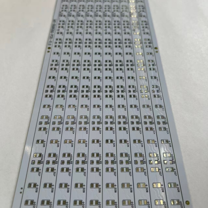 China Manufactures Customizable PCB High Quality