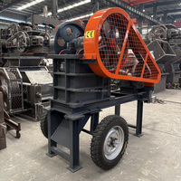 Broyeur de pierres matériel de quartz de roche minérale de broyeur de mâchoire mobile de combinaison Offre Spéciale avec l'écran de vibration