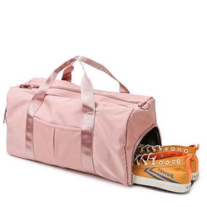 Sac de sport grande capacité, sac de sport humide et sec, sac de voyage imperméable en nylon avec compartiment à chaussures - Product Image 1