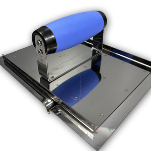 เกรียงฉาบปูนสแตนเลส Xinzhi Penggong รุ่น 1704-8 ด้ามจับตามหลักสรีรศาสตร์ สำหรับงานปรับผิวคอนกรีตและงานตกแต่ง - Product Image 1