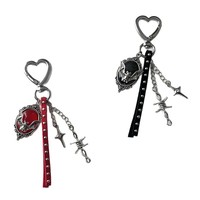 Porte-clés chauve-souris gothique avec pendentif cœur en alliage de zinc, rivet et sangle en similicuir, pour sac à dos, breloque de sac, cadeau d'Halloween