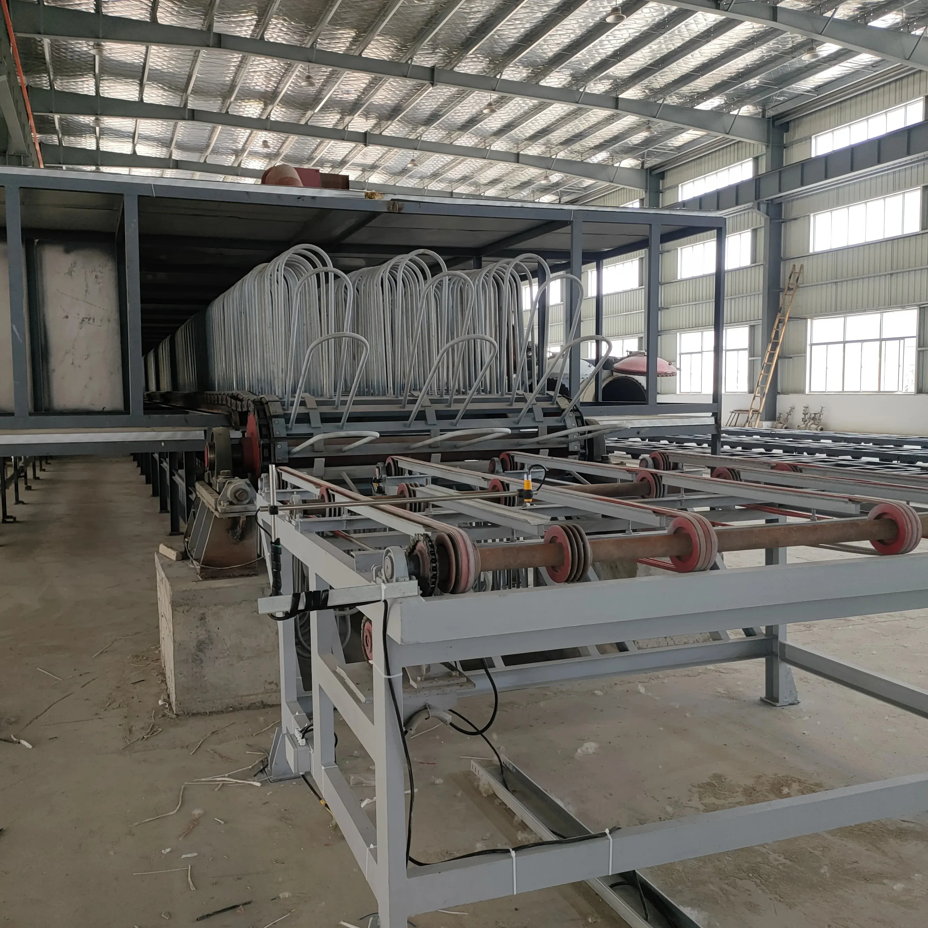 Mesin pembuat garis produksi papan semen serat FC pabrikan Tiongkok