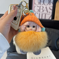 Adorable figurine à cheveux courts avec bonnet tricoté en vraie fourrure de renard, peluche moelleuse, porte-clés, pompon, breloque de sac, jolis petits cadeaux d'anniversaire