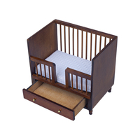 Modèle de mobilier miniature pour maison de poupée 1:12, scène de chambre d'enfant, lit avec garde-corps en bois, jouet décoratif