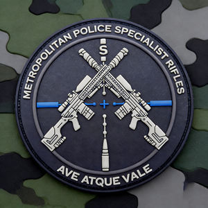 Badge en PVC personnalisé sur mesure en caoutchouc souple 3D, silicone, polyvinyle chlorure, avec fermeture auto-agrippante, fabriqué en usine - Product Image 6