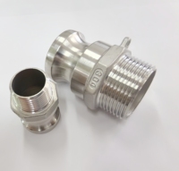 WAKAMATSU OEM 1/2- 8 4 pouces Type de connecteur à dégagement rapide Adaptateur mâle A-F Filetage femelle SS304 Accouplement Camlock en acier inoxydable