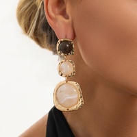 Boucles d'oreilles pendantes vintage à 3 niveaux en métal martelé et résine ovale pour femmes, style bohème, pour soirée, longues, accessoires, bijoux, cadeau