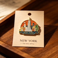 Épinglette personnalisée en émail de ville, en alliage de zinc, badge souvenir de voyage, emblème touristique, cadeau de collection avec carte de support