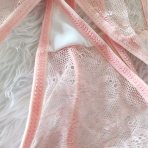 Culottes string en dentelle taille basse pour femmes, respirantes, transparentes, couleur rose - Product Image 2