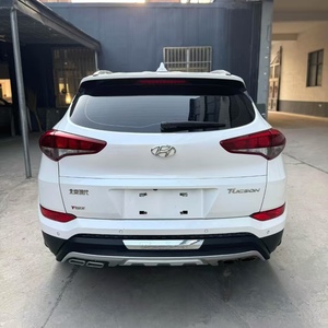Auto Usate <span class=keywords><strong>Hyundai</strong></span> <span class=keywords><strong>Tucson</strong></span> <span class=keywords><strong>2015</strong></span> 2016, SUV a Benzina 2.0L 150CV, SUV Compatto Ibrido, Cambio AMT a 6 marce, Guida a Sinistra - Product Image 5