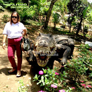 Cocodrilo Robótico de Tamaño Real de la Selva Tropical, Bosque Primitivo, Animal en Venta - Product Image 2