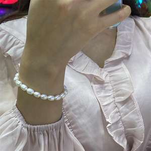 Pulsera de Perlas de Agua Dulce de Moda de Zhuji, Cuerda Elástica Versátil, Exquisita Simplicidad, Fácil de Combinar, Pulsera de Perlas Naturales - Product Image 3