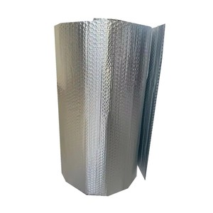 Cubierta de tubo de escape con barrera radiante térmica, lámina de aluminio para áticos, aislamiento acústico de burbujas para edificios comerciales, material de aislamiento para techos - Product Image 1