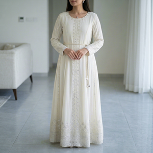 Saris en tissu Georgette de viscose pure premium, non coupés, teintables, blancs, épais, à séchage rapide, enduits de PA, matière douce et transparente - Product Image 1