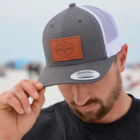 Venta flash Sombrero de camionero de granja de 5 paneles con parche bordado de animales de moda Gorra de malla Personalizar su logotipo Gorras de calidad superior