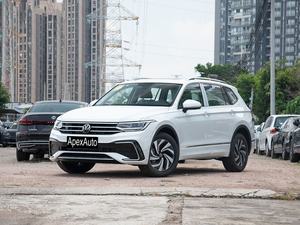 Algeria, Gran Venta para Tiguan Sedán <span class=keywords><strong>2</strong></span>.0T, 5 Asientos de Tela, Volante a la Izquierda, Automático, Luces LED Potentes, Pantalla Táctil de 12 Pulgadas - Product Image 5