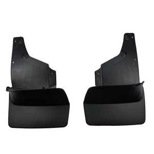Guardabarros de Plástico Negros para Toyota Land Cruiser LC100 4700 1998-2007 - Product Image 1