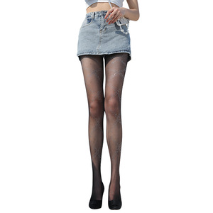 CY050 Nouveaux collants fins unis couleur chair pour boîte de nuit et discothèque, coupe libre, bas en soie noirs, bas de base sexy pour femmes - Product Image 5