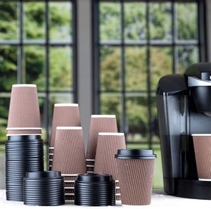 Gobelets en papier biodégradables de couleur brune avec logo personnalisé Conception personnalisable à prix d'usine pour les boissons et les services alimentaires - Product Image 4