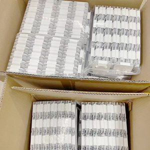 Venta al por mayor Original C100 C101 Chip luz <span class=keywords><strong>auriculares</strong></span> con cable en la oreja <span class=keywords><strong>Auriculares</strong></span> <span class=keywords><strong>auriculares</strong></span> para <span class=keywords><strong>iPhone</strong></span> 14 13 12 <span class=keywords><strong>11</strong></span> <span class=keywords><strong>Pro</strong></span> Max - Product Image 2