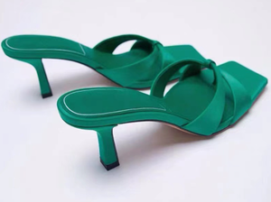 XINZIRAIN sandali con <span class=keywords><strong>tacco</strong></span> alto personalizzato verde satinato nuovo stile estivo infradito Casual per <span class=keywords><strong>scarpe</strong></span> da donna - Product Image 4