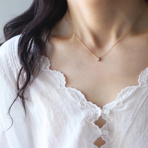 จี้เพชรทรงกลมทันสมัย เรียบหรู กันน้ำ ประดับเพชรซิคอน เงางาม ชุบทอง 18K พร้อมสร้อยสแตนเลสสำหรับผู้หญิง - Product Image 4