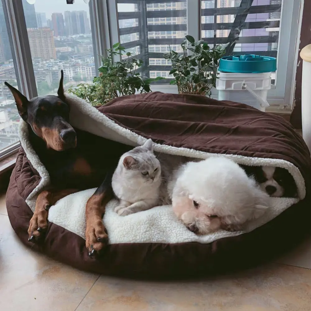 2021 아마존 뜨거운 판매 제조 Okayseason 고양이 애완 동물 침대 진정 애완 동물 침대 아늑한 동굴 개 침대