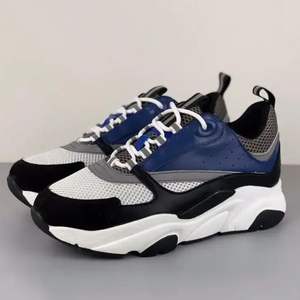 أحذية مشي بتصميم فاخر من الجلد الطبيعي لعام 2025، سهلة الارتداء بمقدمة مدببة وخفيفة الوزن وقابلة لإعادة التدوير، أحدث صيحات الموضة B22 B30 - Product Image 5