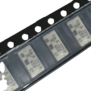 Chip IC, Fusible de Montaje Superficial 125V. Circuito Integrado SMD 0459.125UR de Acción Rápida 125a, Nuevo y Original, Servicio de Lista B-O-M - Product Image 1