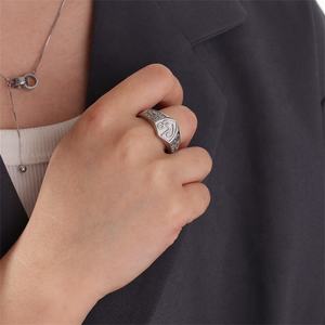 Yiwu Aceon Casting Floral Embossed Solid Shield Various Language <strong>CTR</strong> Legacy Stainless Steel Plain <strong>Ctr</strong> <strong>Ring</strong> - Product Image 2
