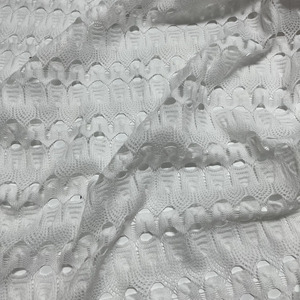 Offre Spéciale style <span class=keywords><strong>français</strong></span> évider Stirp tissu chaîne dentelle tissu pour femmes vêtements décontractés - Product Image 6