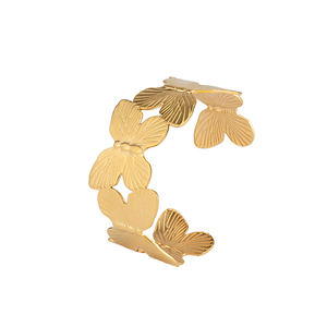 Brazaletes Chunky Abiertos Chapados en Oro de 18K PVD en Acero Inoxidable, Juego de Pulseras Martilladas con Pavé para Mujer - Product Image 5