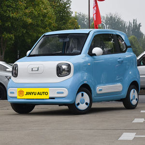 Coches usados Bestune Pony Pure Electric New Energy Vehicle 100 KM/H Alta velocidad 3 puertas 4 plazas Hatchback Mini coches automáticos baratos - Product Image 3