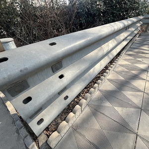 Противокоррозионная оцинкованная двухволновая Противоударная балка - Product Image 6