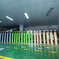 Mini porte de barrière de boom de stationnement de contrôle d'accès avec la lumière menée pour la station de charge de véhicule électrique de parking