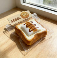 Jouet à presser en silicone de qualité alimentaire, motif gâteau de riz grillé au charbon et guimauve, design original de pain grillé, mignon, dessin animé, doux, anti-stress, unisexe