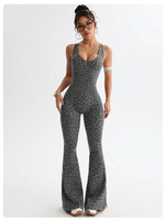 Combinaison de sport sexy pour femme, motif léopard, dos croisé, pour Pilates, gym, fitness et yoga, avec pantalon évasé à effet froncé aux fesses