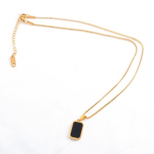 Pendentif carré noir avec chaîne, collier minimaliste en acier inoxydable pour femmes, collier plaqué or avec rallonge, bijoux - Product Image 4