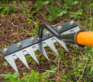 Râteau à 8 dents de haute qualité, outils à main en acier au manganèse, pour la plantation de pin, la culture des fleurs, outils agricoles durables - Product Image 3