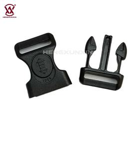 OEM Heavy Duty Pom Safety Breakaway 20mm Hebilla <span class=keywords><strong>de</strong></span> Liberación lateral <span class=keywords><strong>de</strong></span> plástico con bloqueo para collar <span class=keywords><strong>de</strong></span> arnés <span class=keywords><strong>de</strong></span> perro - Product Image 4