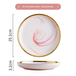 <span class=keywords><strong>Service</strong></span> de table en céramique de haute qualité avec accents dorés classiques, assiettes, bols, tasses et soucoupes à motifs rayés pour hôtel, restaurant, maison - Product Image 6