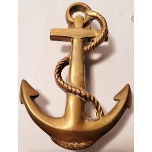 Compre Ancla Náutica de Latón Envejecido con Superficie Pulida, Ancla Metálica Artesanal para Decoración, para Uso de Exportadores - Product Image 2