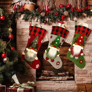 Calcetines colgantes para enanitos en 3D, para vacaciones familiares, decoraciones para fiesta de navidad